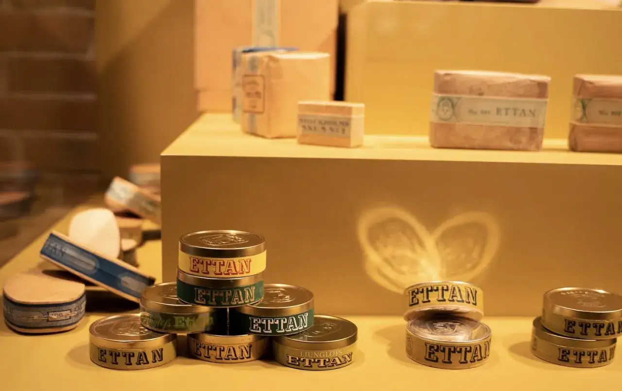 Ettan snus historia - Från Ljunglöfs No 1 till ikoniskt märke
